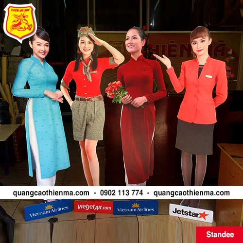 Sản xuất standee mô hình tiếp viên hàng không Sản xuất standee mô hình tiếp viên hàng không